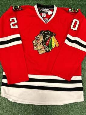 Brandon Saad Chicago Blackhawks Reebok NHL Authentic Center Ice Jersey Size 52